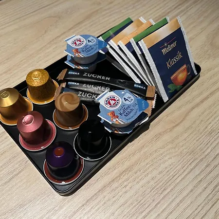 Appartement Weimotel Am Mit Parkplatz, Kueche Und Hdtv Weimar (Lahn)