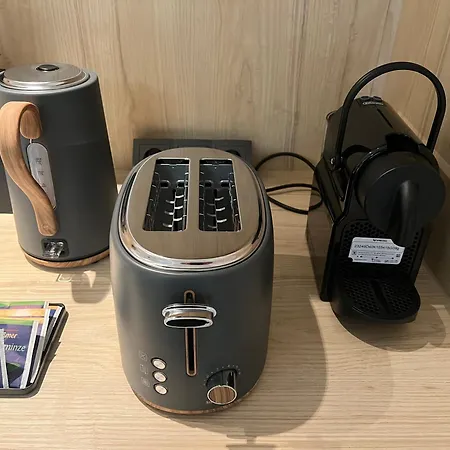 Weimotel Am Mit Parkplatz, Kueche Und Hdtv 3* Weimar (Lahn)