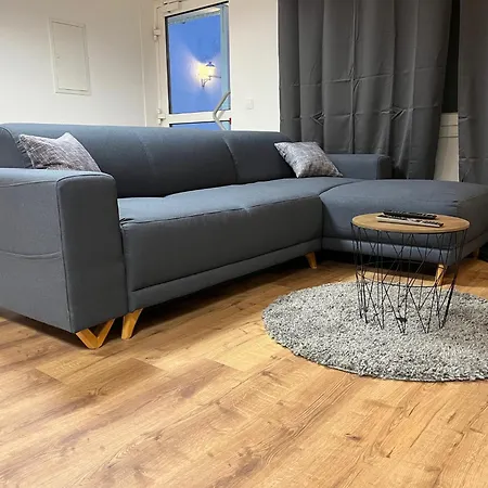 Weimotel Am Mit Parkplatz, Kueche Und Hdtv Appartamento 3*